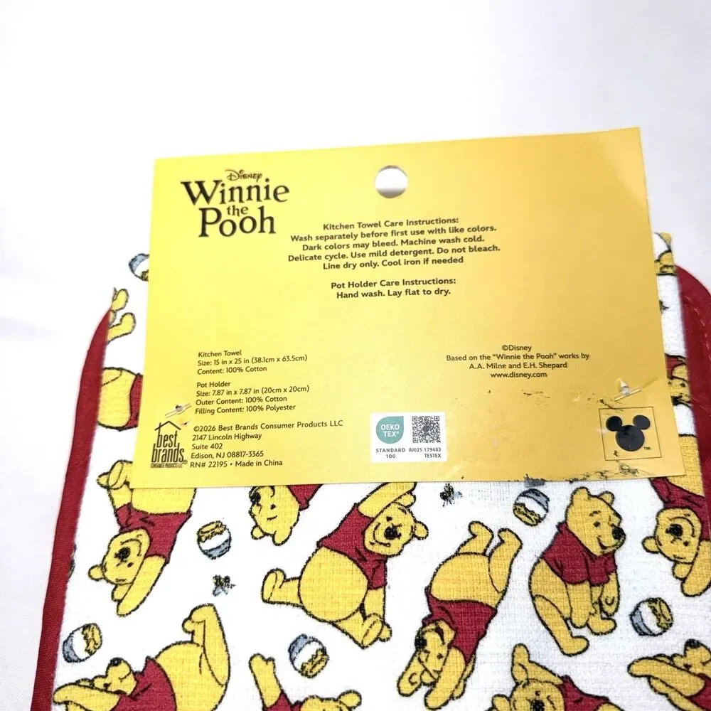 Disney Winnie the Pooh 3 Piece Kitchen 2 Dish Towels, 1 Pot Holder Set NWT
